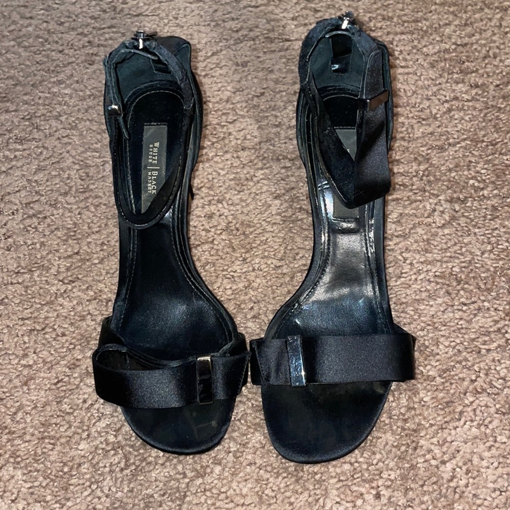 Black Size 7 1/2 Heels from White House Black Market